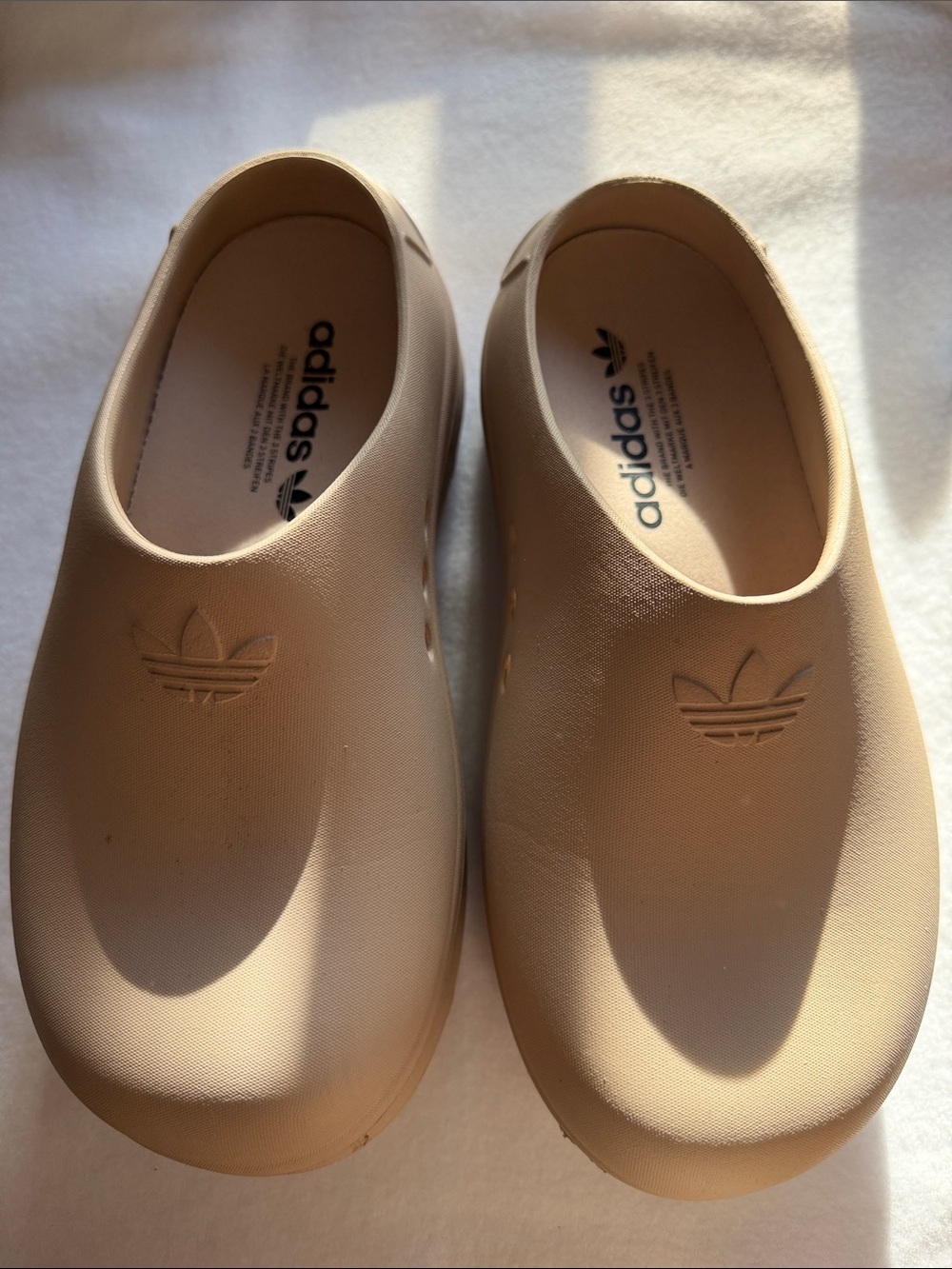 adidas platform shoe UK 6 womens 8 Clog in Beige/Tan like new
